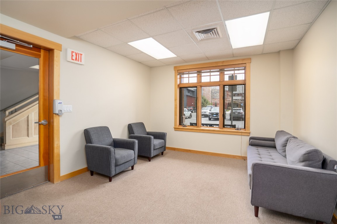 3825 Valley Commons Dr 2