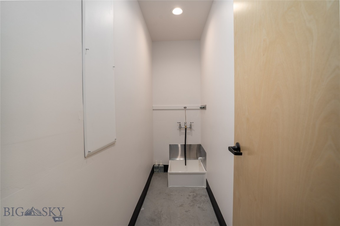 103 Commercial Drive