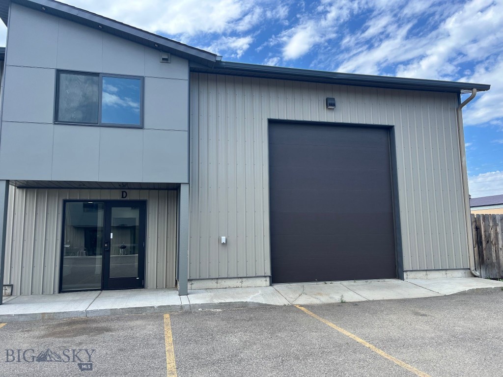 215 Village Center Lane D