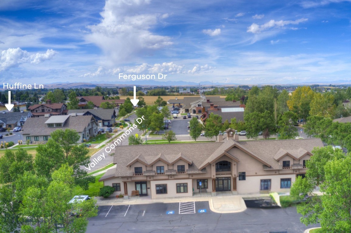 3825 Valley Commons Drive 5