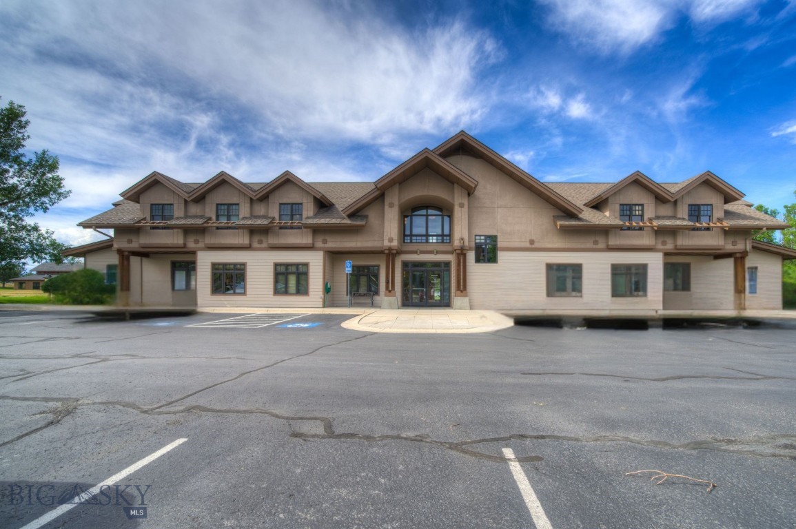 3825 Valley Commons Drive 5