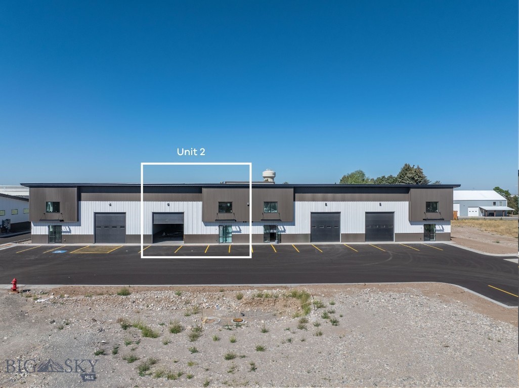 106 Stone River Road 2