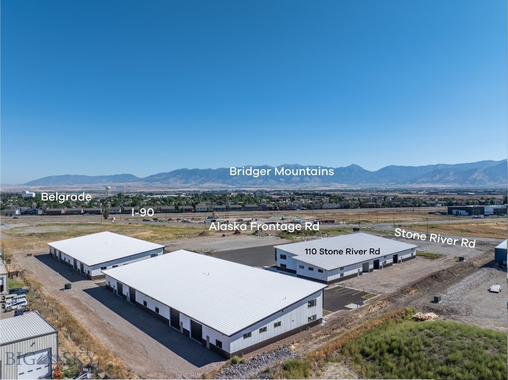 110 Stone River Road 1