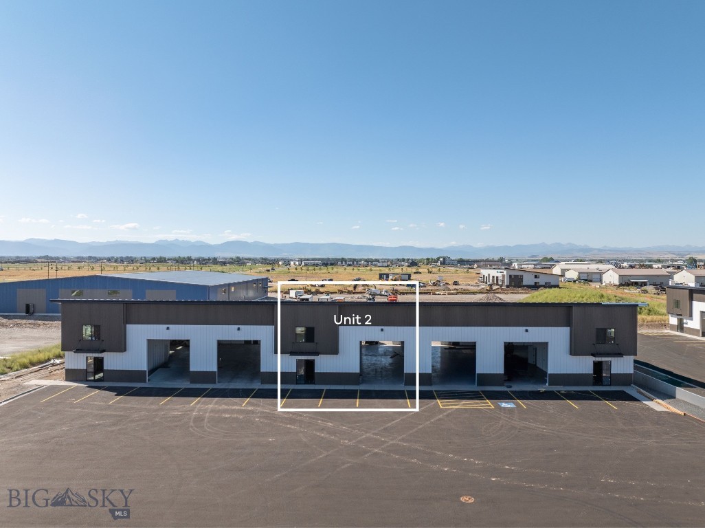 110 Stone River Road 2