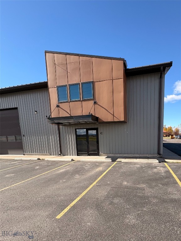 310 Laura Louse Lane C