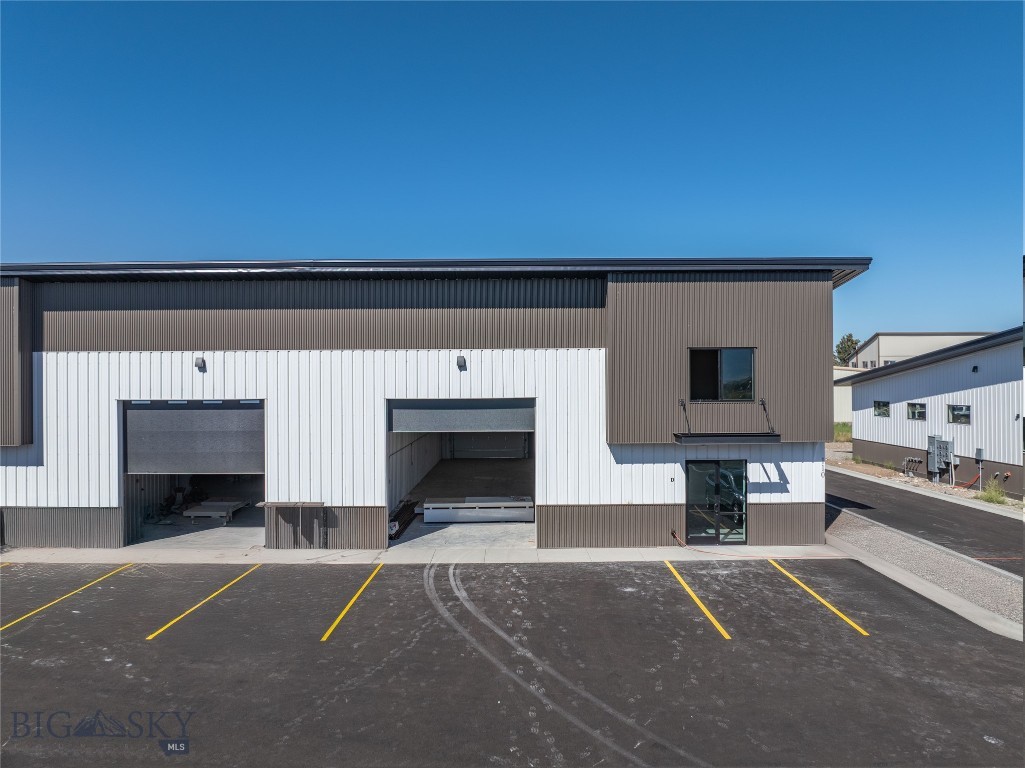 110 Stone River Road C