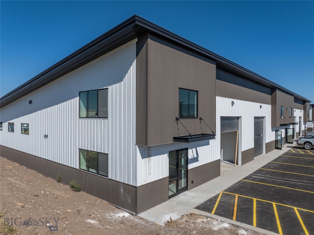 110 Stone River Road C