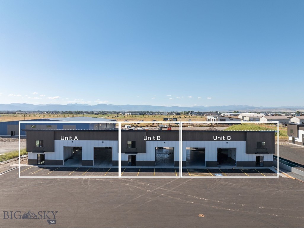 106 Stone River Road