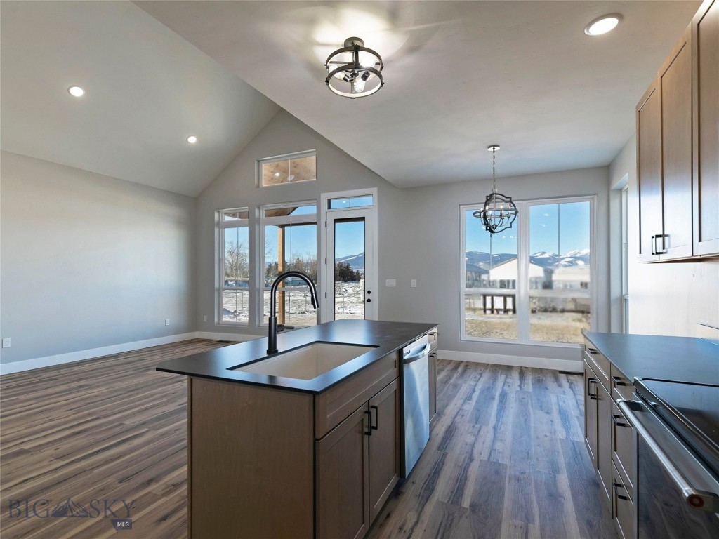 110 Beaumont Place Drive