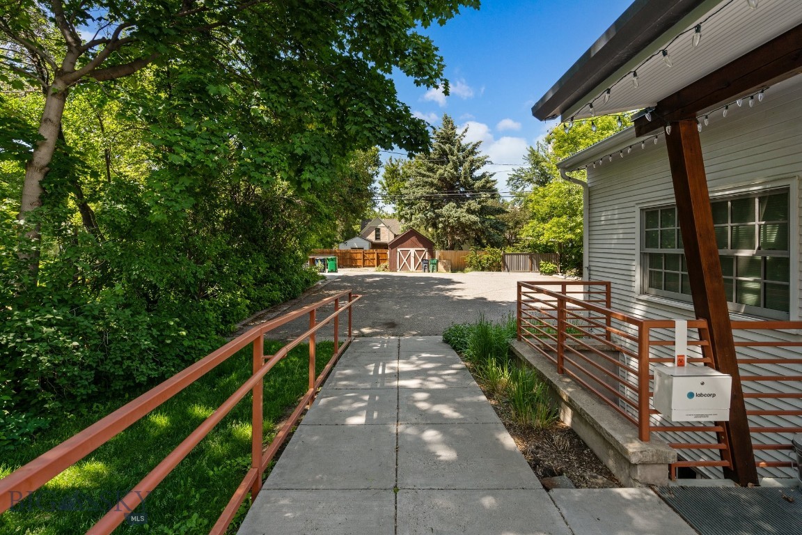 417 W Mendenhall Street