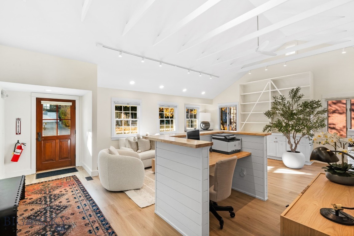 417 W Mendenhall Street