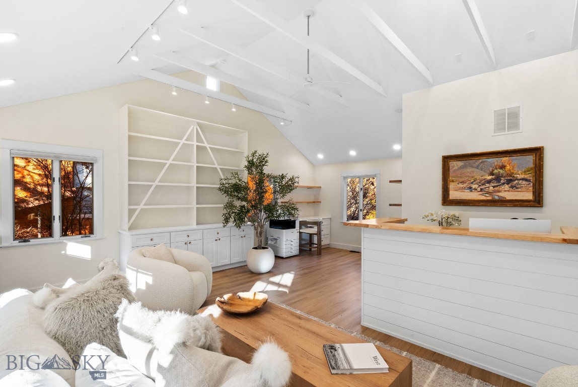 417 W Mendenhall Street