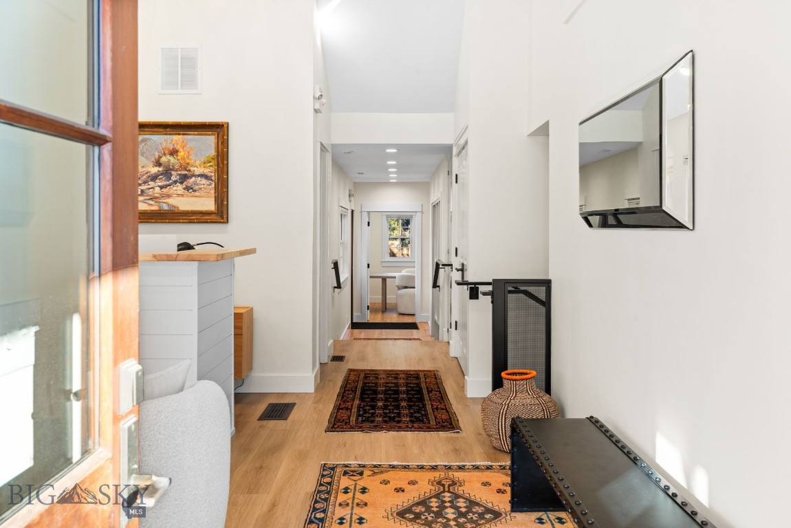 417 W Mendenhall Street