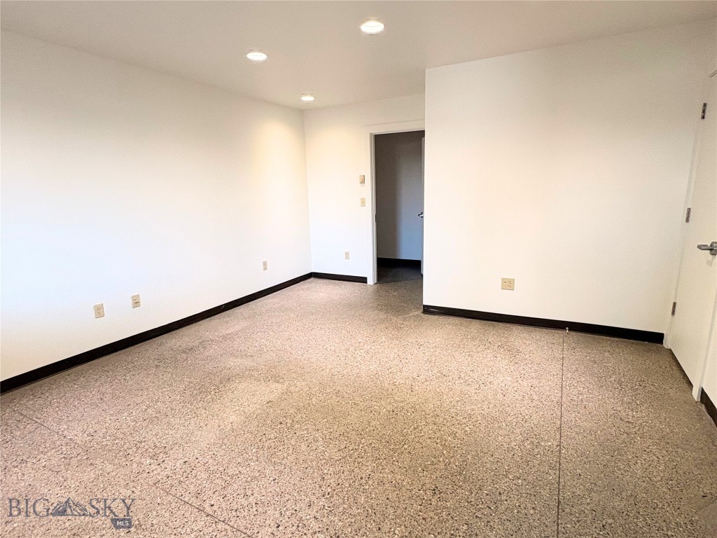 191 Village Center Lane 3