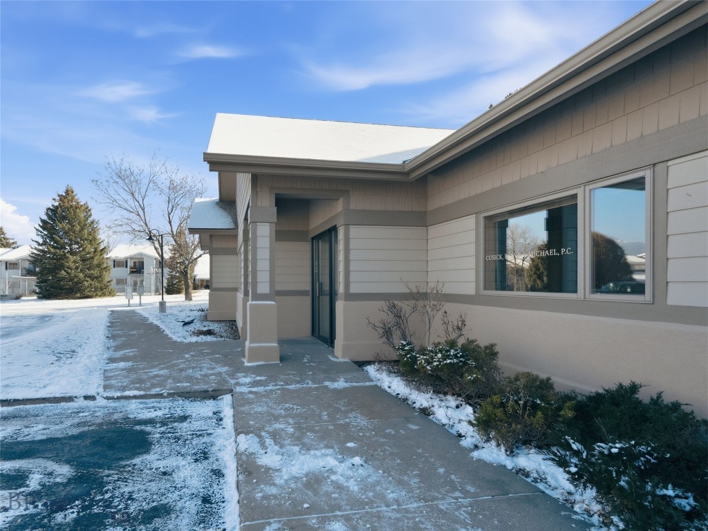 517 S 22nd Avenue 5&6