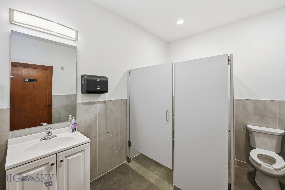 2216 Boothill Court 2&3