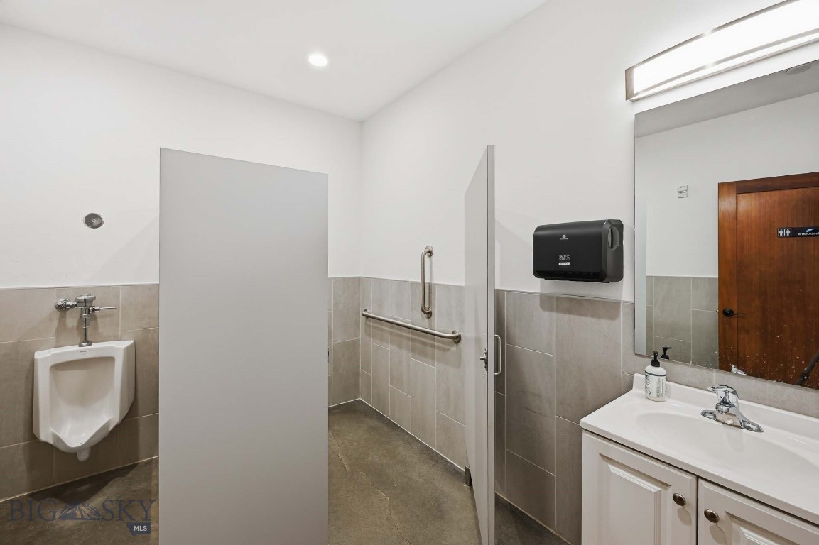 2216 Boothill Court 2&3