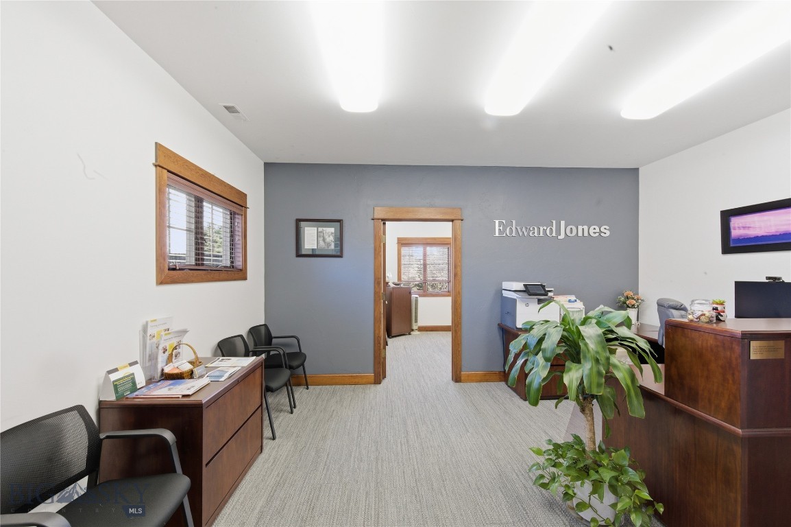 3508 Laramie Drive 4