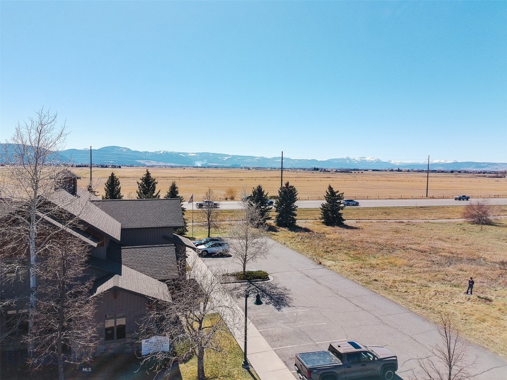 3508 Laramie Drive 4