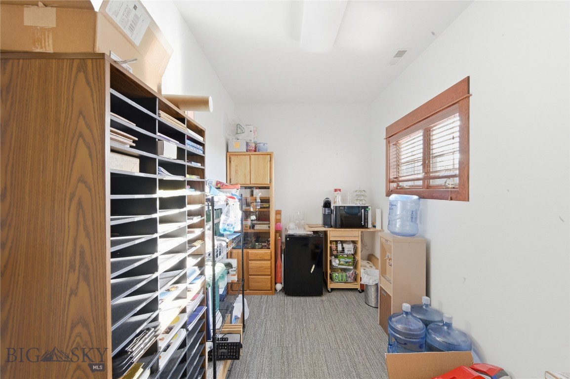 3508 Laramie Drive 4