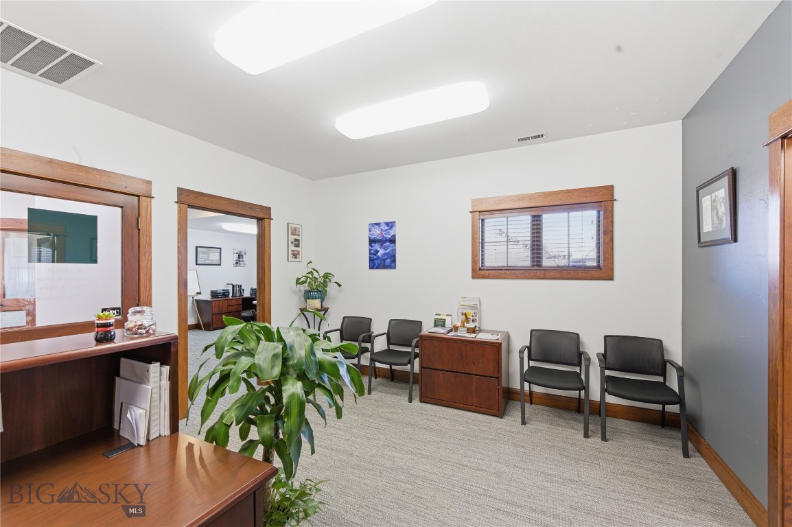 3508 Laramie Drive 4