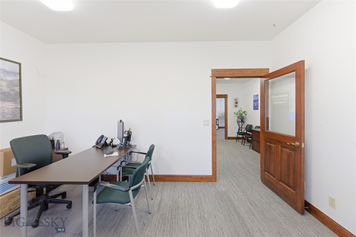 3508 Laramie Drive 4