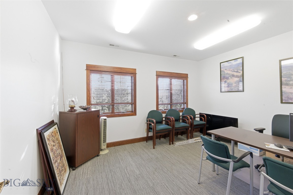 3508 Laramie Drive 4