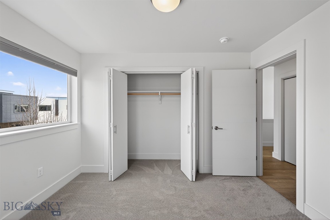 2586 Milkhouse Avenue