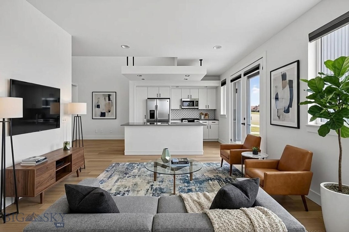 2586 Milkhouse Avenue