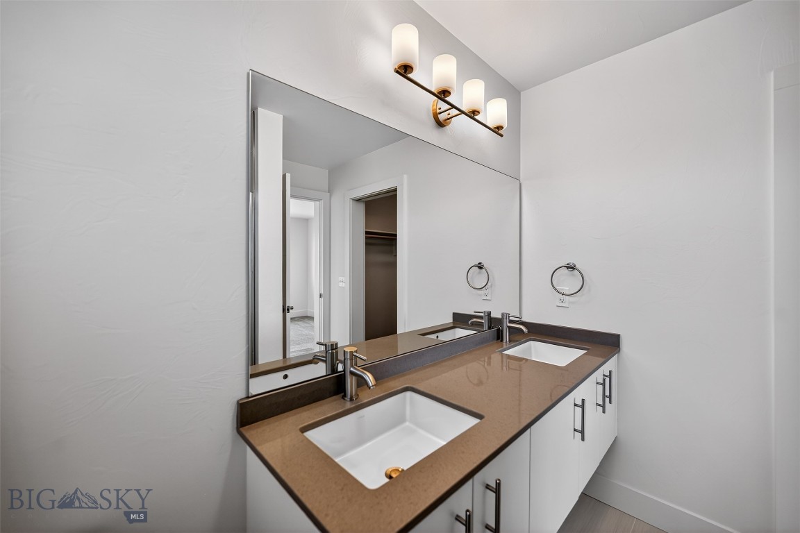 2586 Milkhouse Avenue