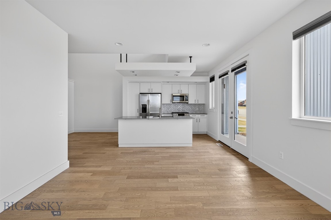 2586 Milkhouse Avenue