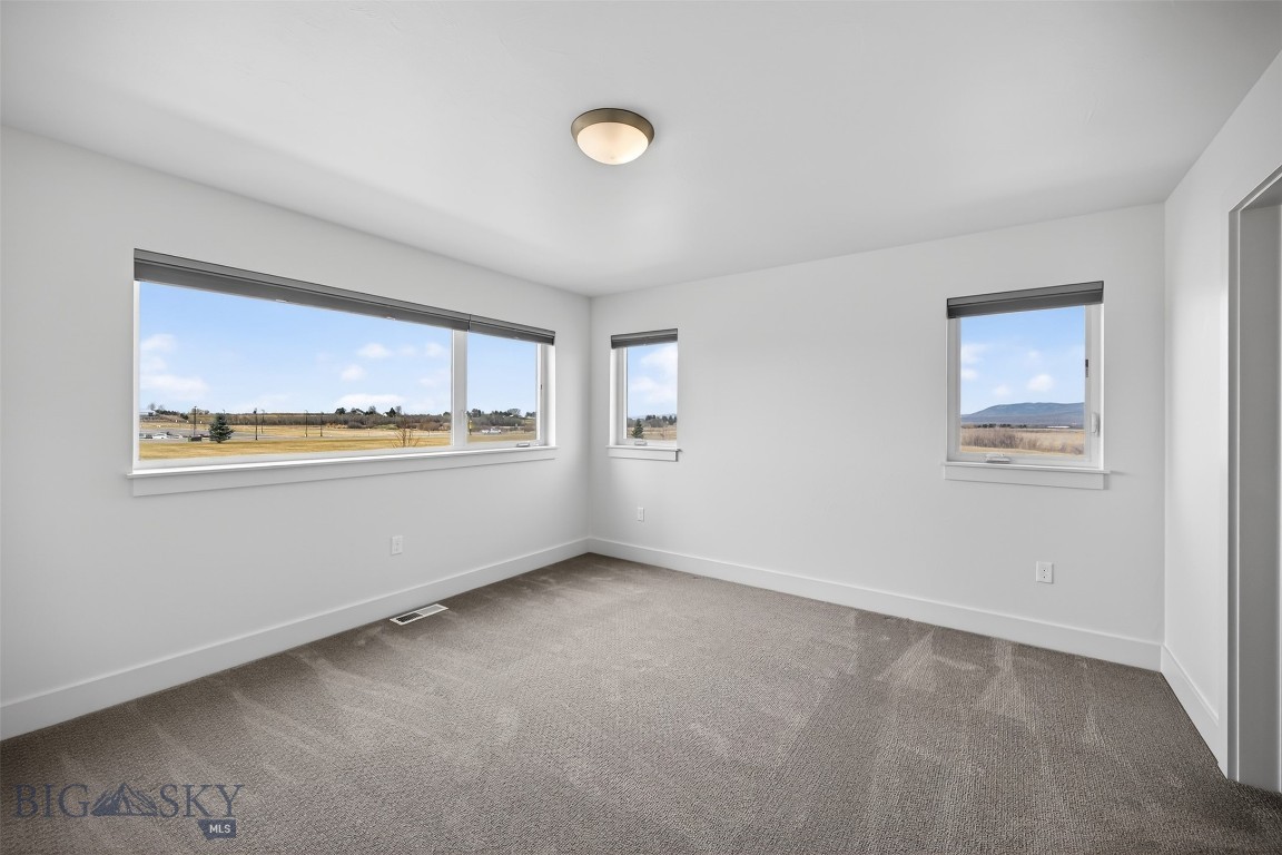 2586 Milkhouse Avenue