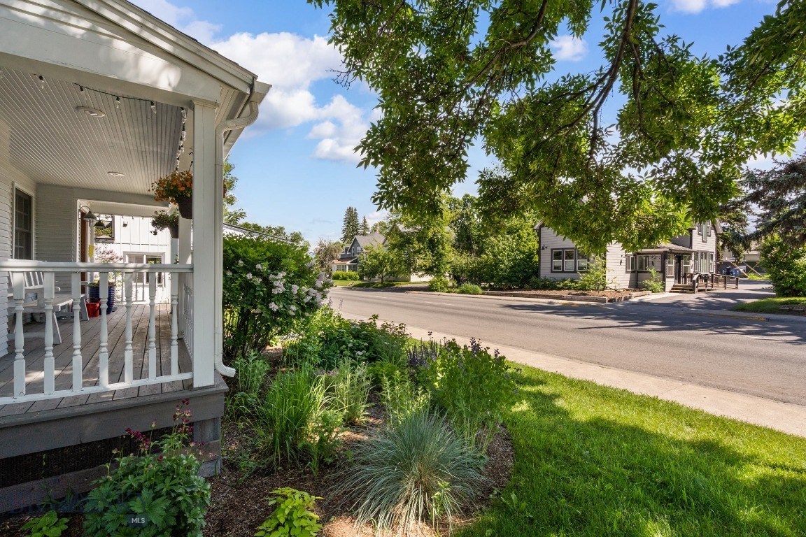 417 W Mendenhall Street