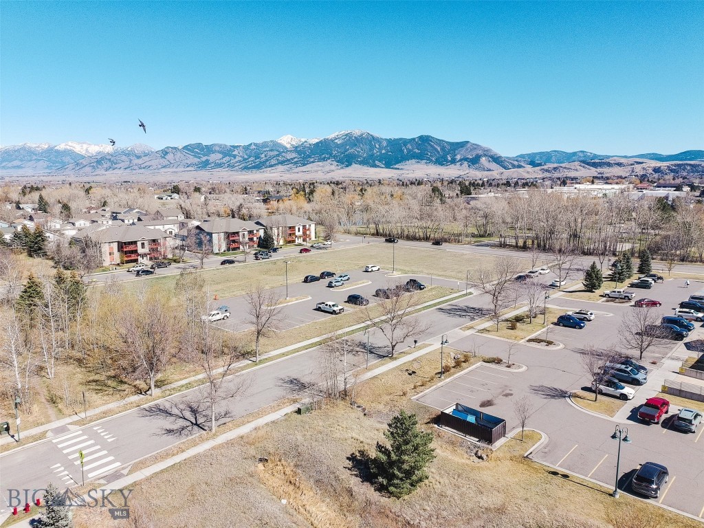 3508 Laramie Drive 2A