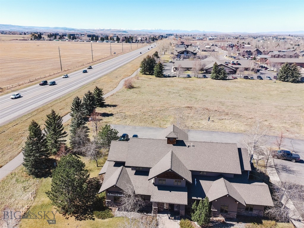 3508 Laramie Drive 2A