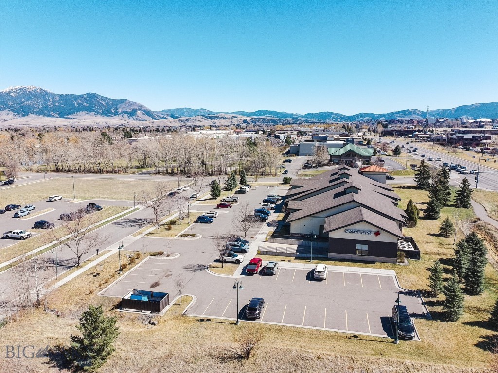 3508 Laramie Drive 2A
