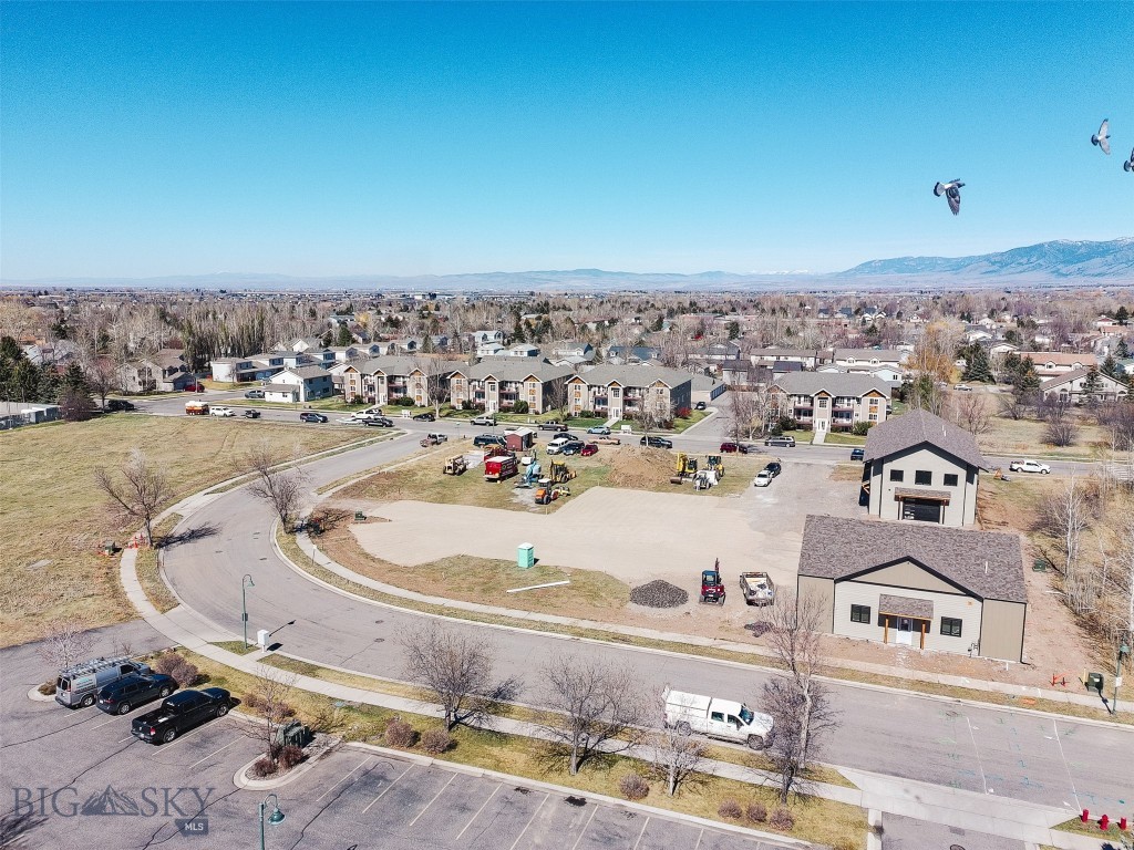 3508 Laramie Drive 2A