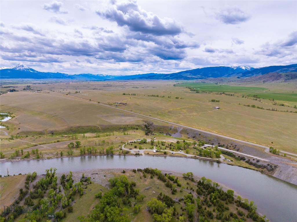 4125 US Highway 89 S