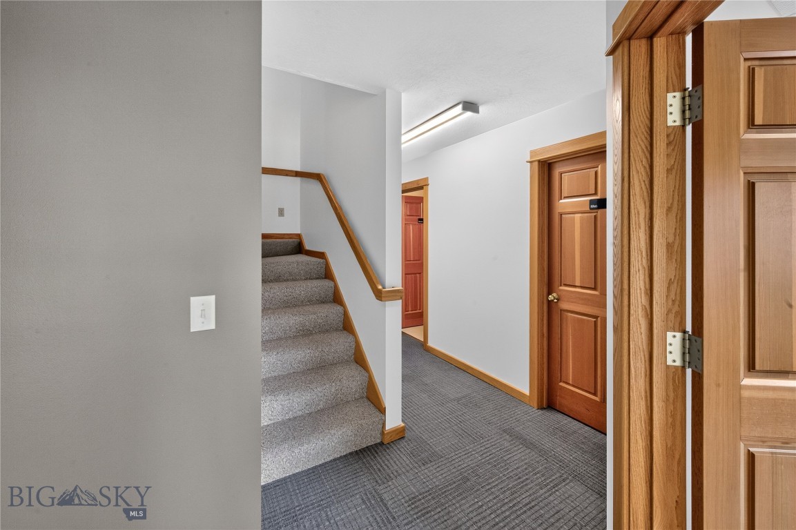 517 S 22nd Avenue 5&6