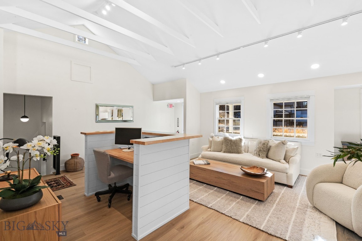 417 W Mendenhall Street