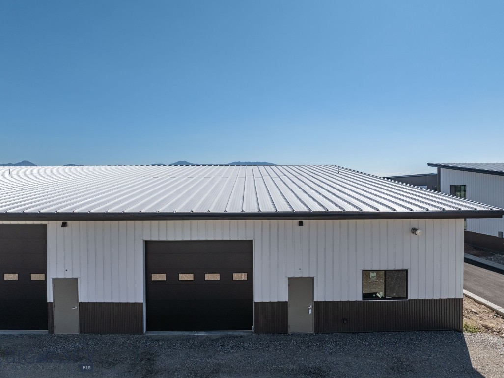 110 Stone River Road A
