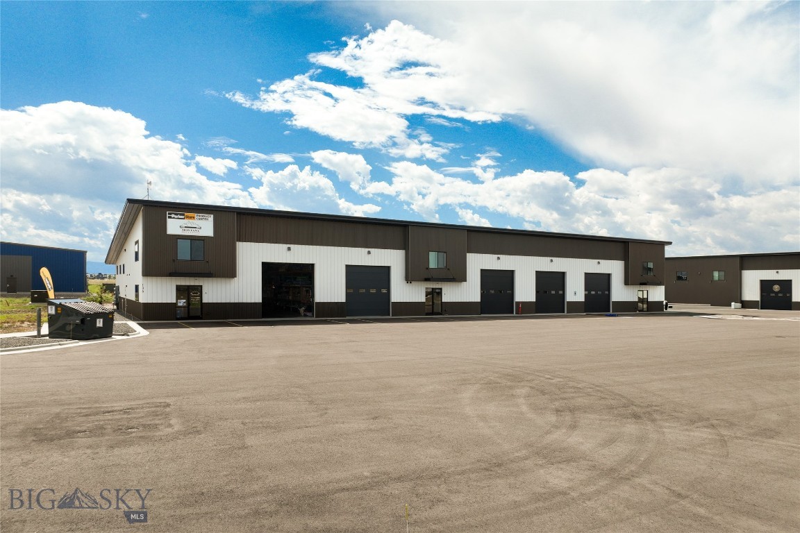 108 Stone River Road B