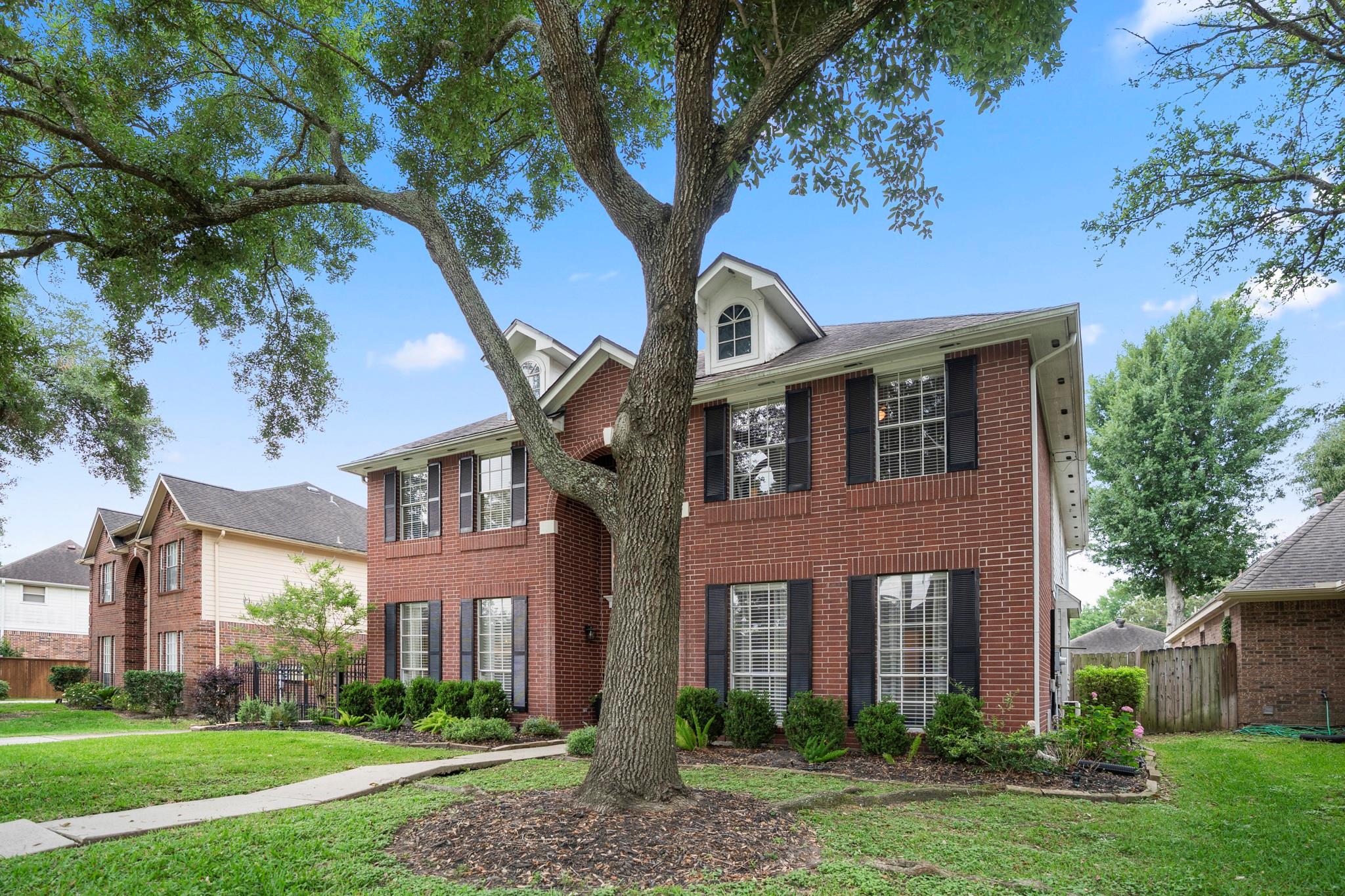 16315 Hammerwood Court