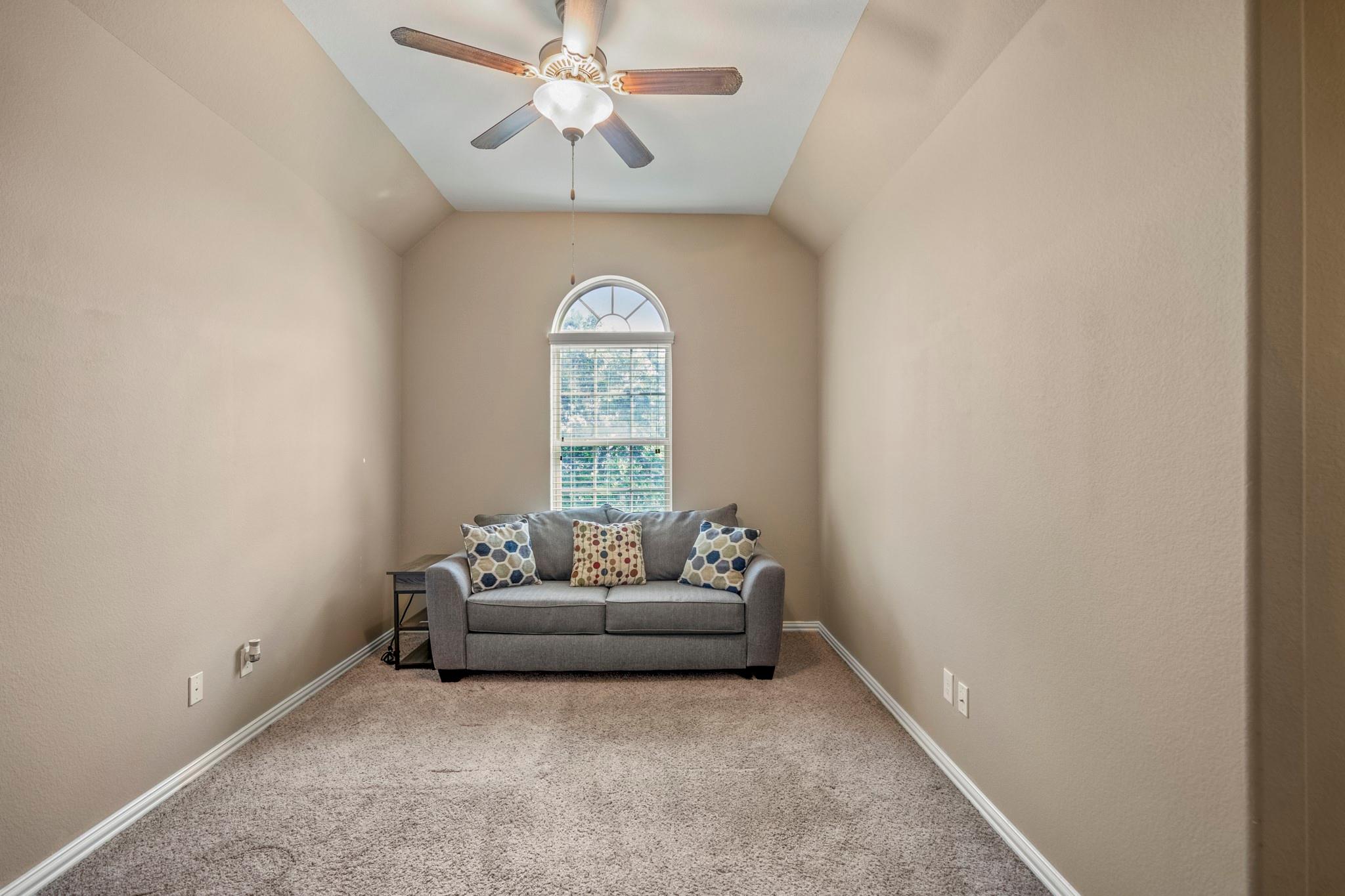 6815 Cottonwood Crest Lane