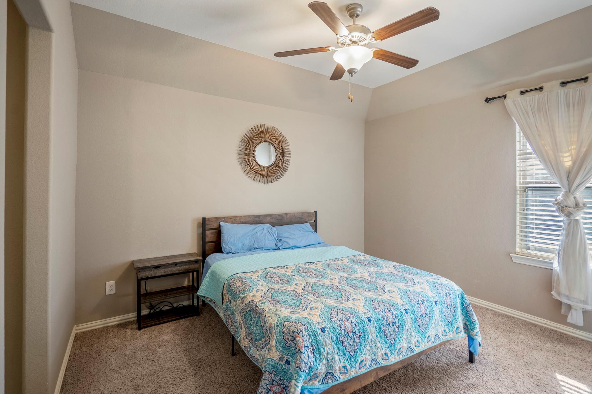 6815 Cottonwood Crest Lane