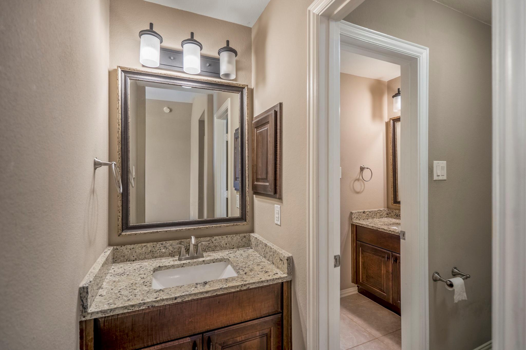 6815 Cottonwood Crest Lane