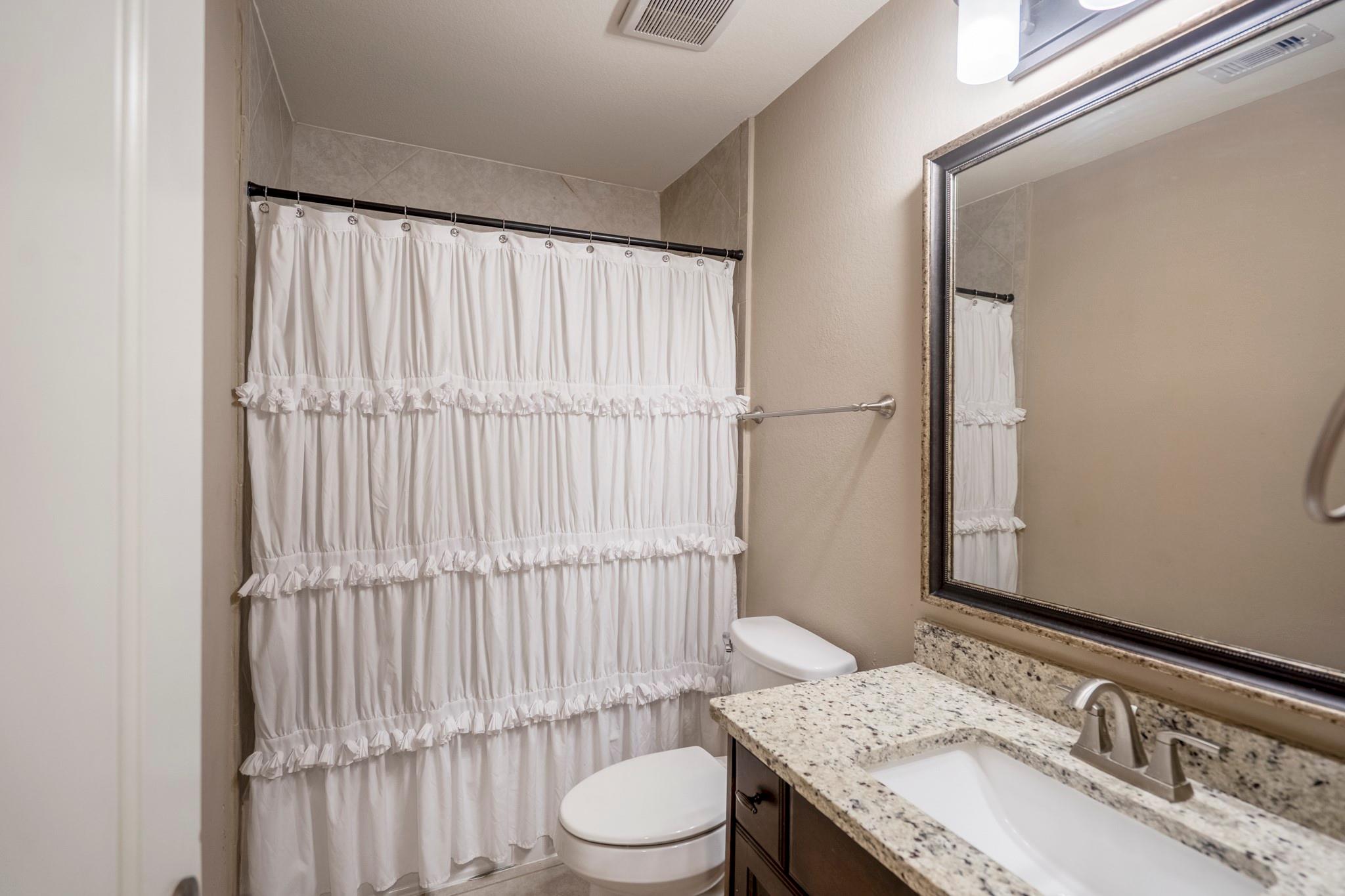 6815 Cottonwood Crest Lane