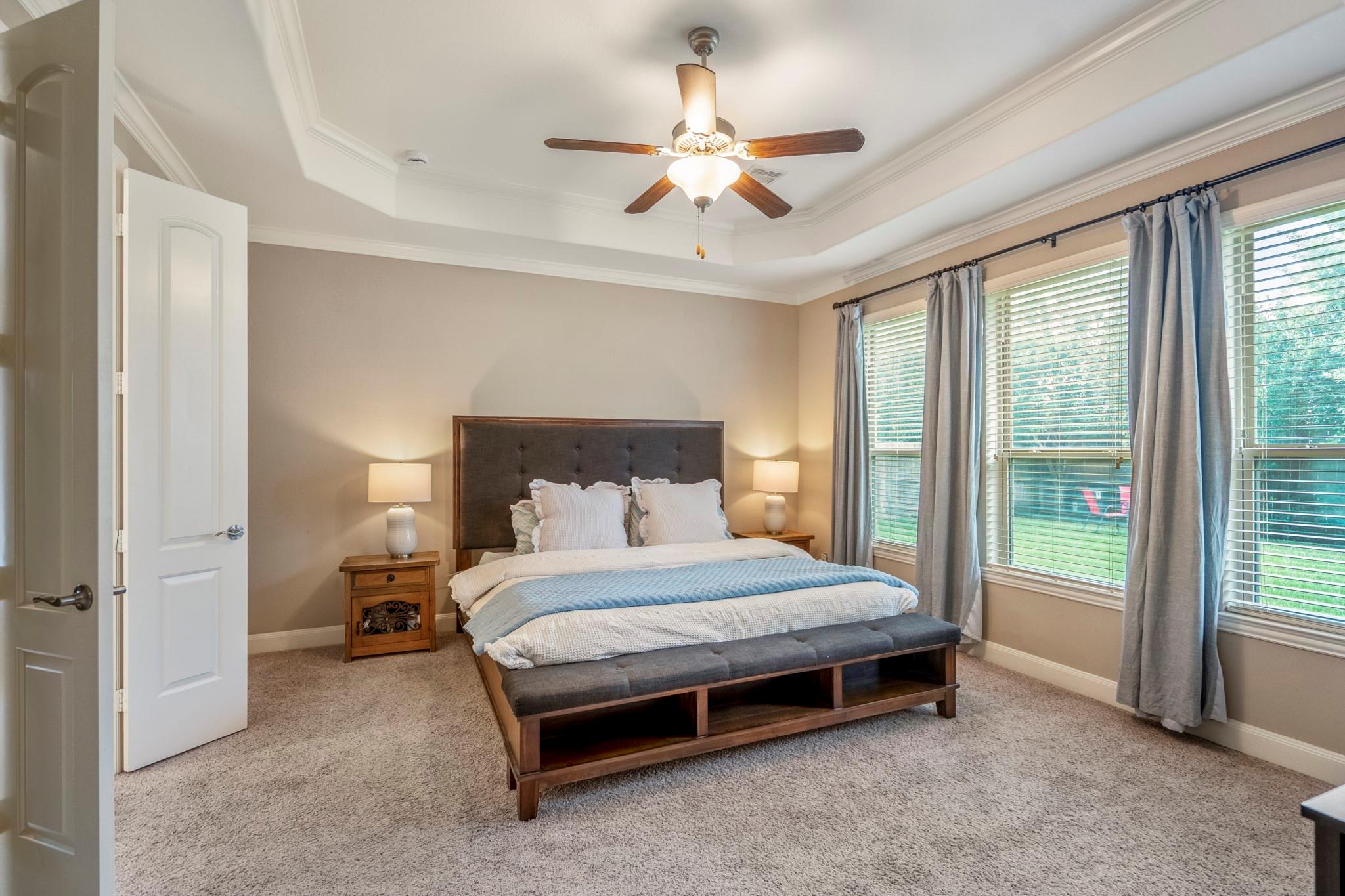 6815 Cottonwood Crest Lane