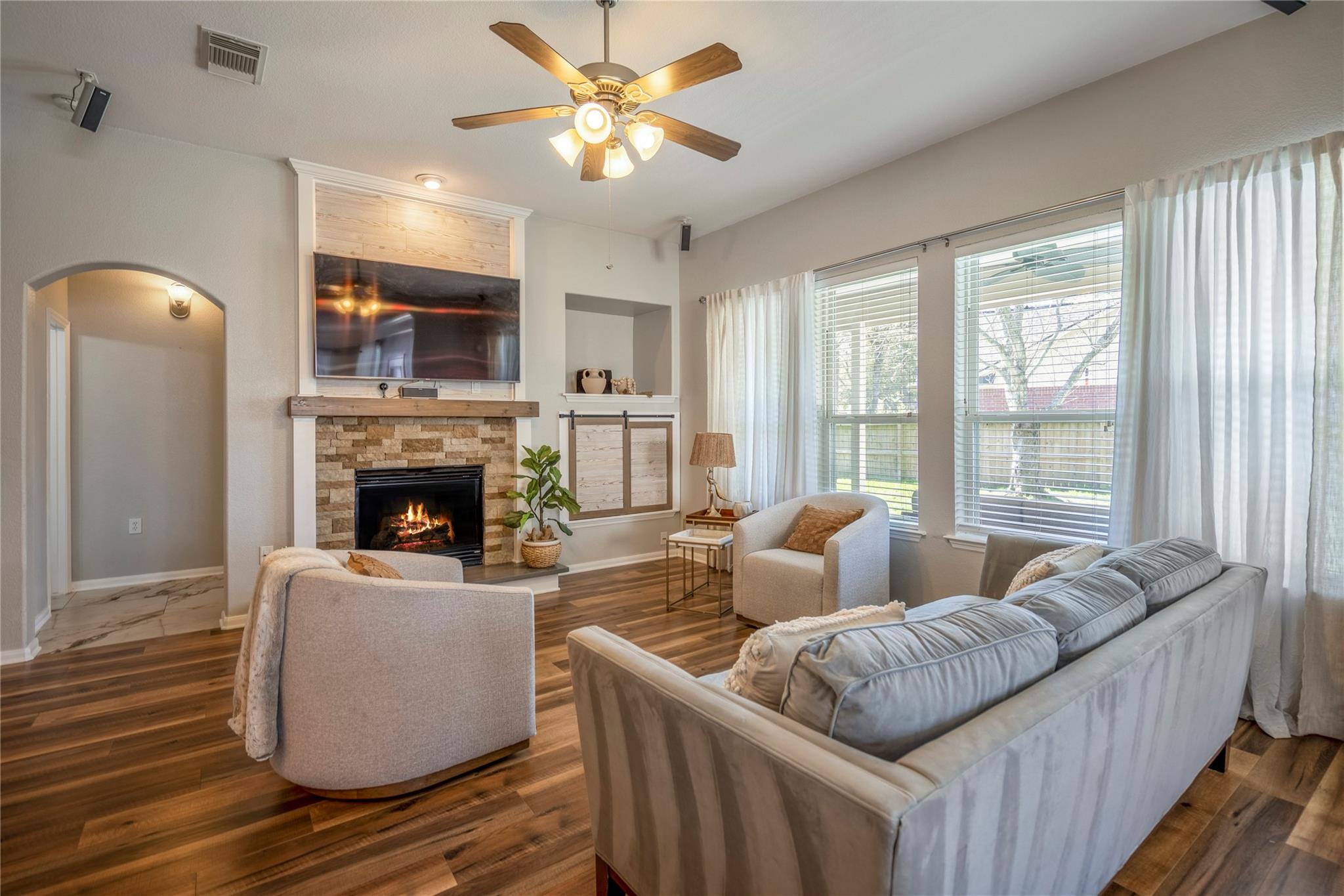 17603 Fall River Pass Court