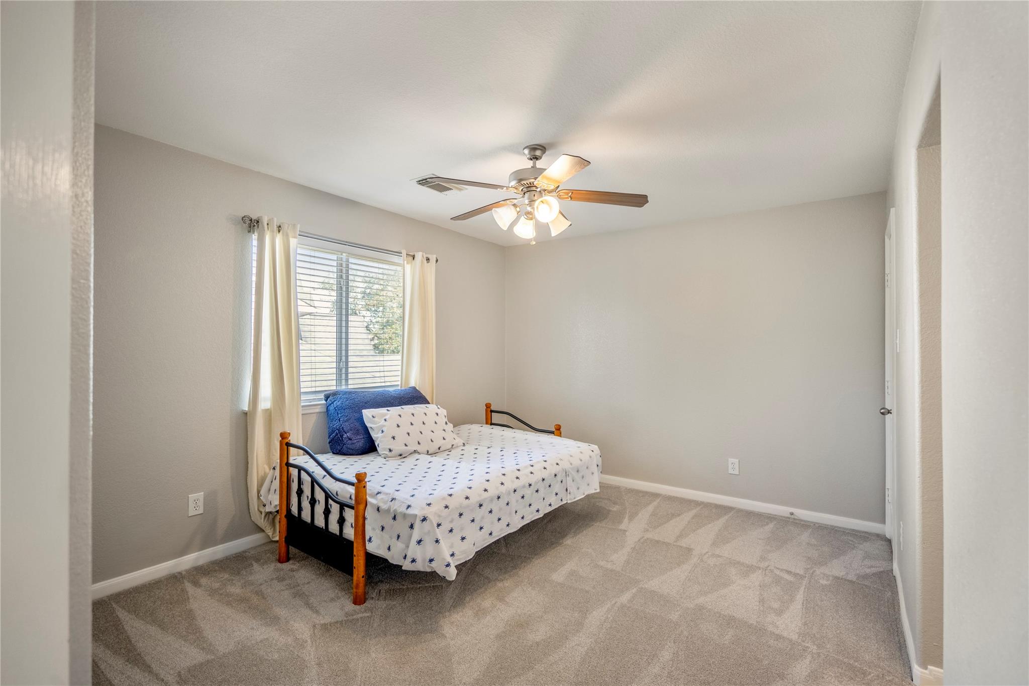 17603 Fall River Pass Court